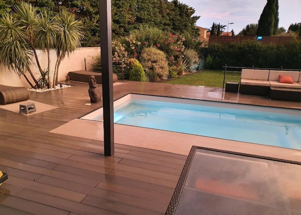 Maison De Vacances Contemporaine Avec Piscine Villa Vedène Екстериор снимка